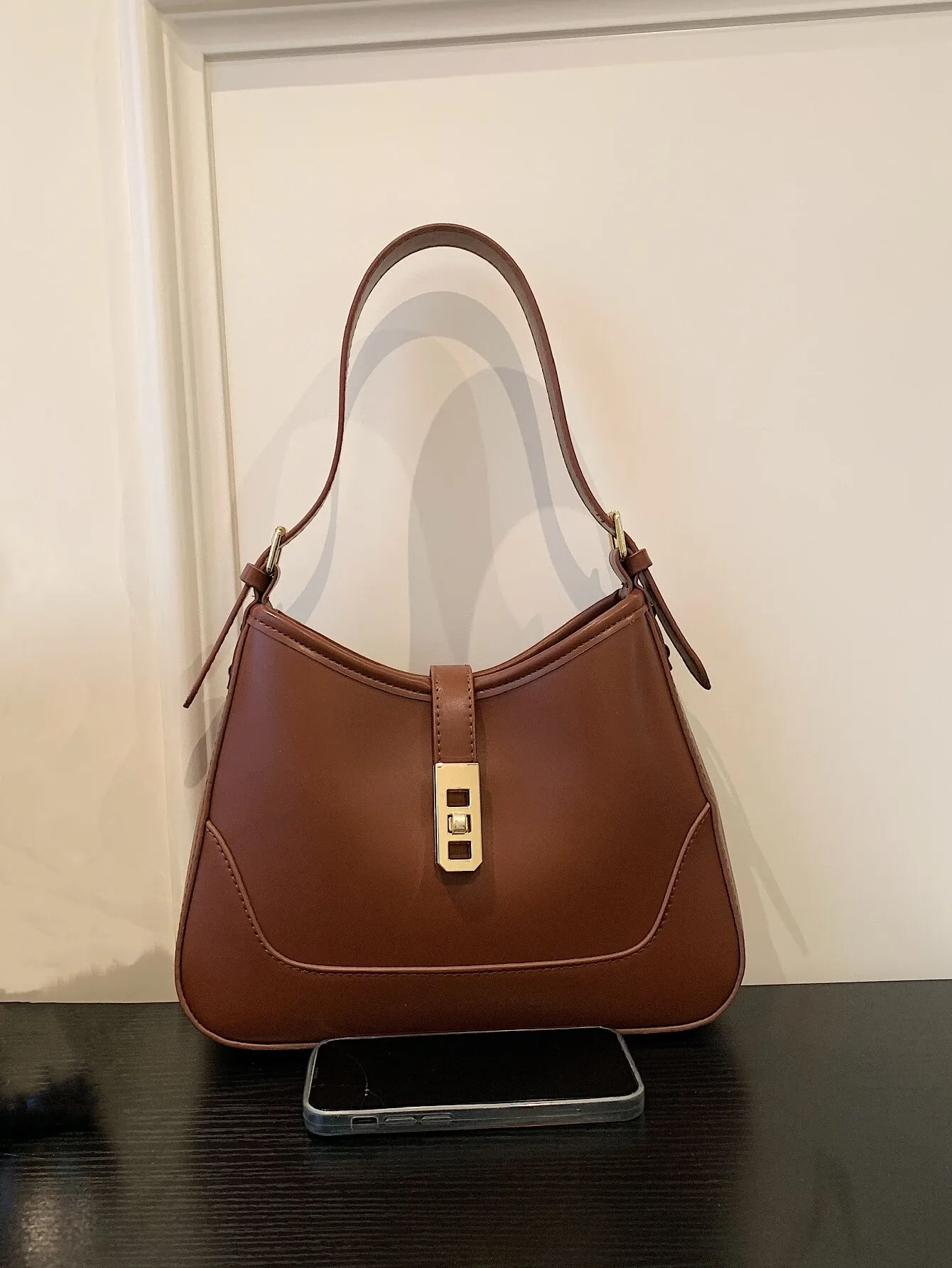 Twist Lock Hobo Bag