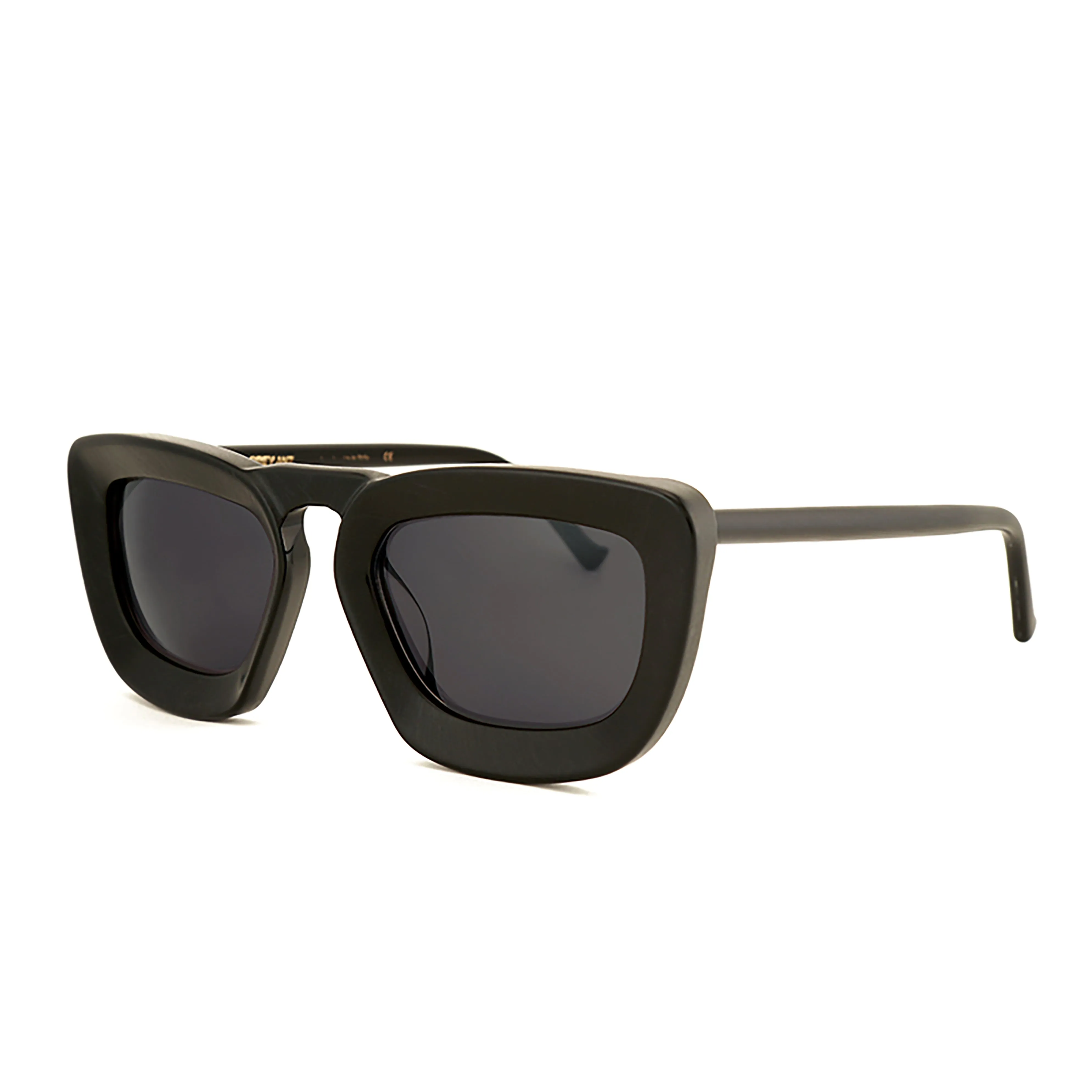 URLIKE: BRUSHED BLACK