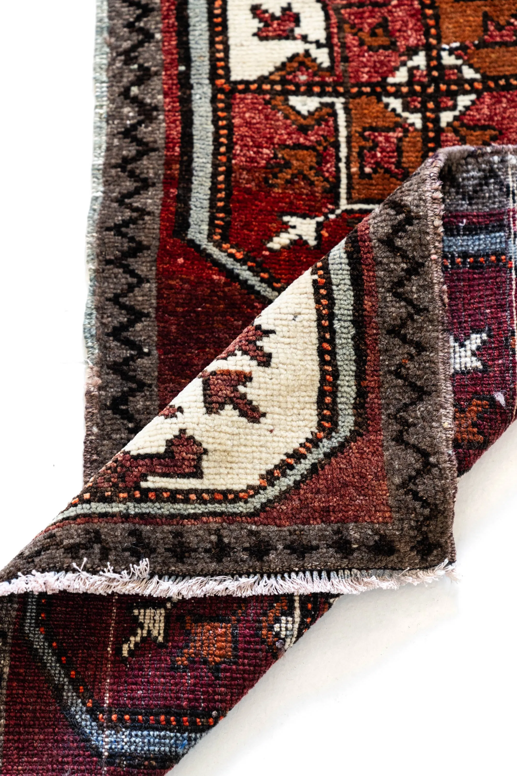 Vintage Turkish Mini Rug No. 478 | 1'7 x 2'10