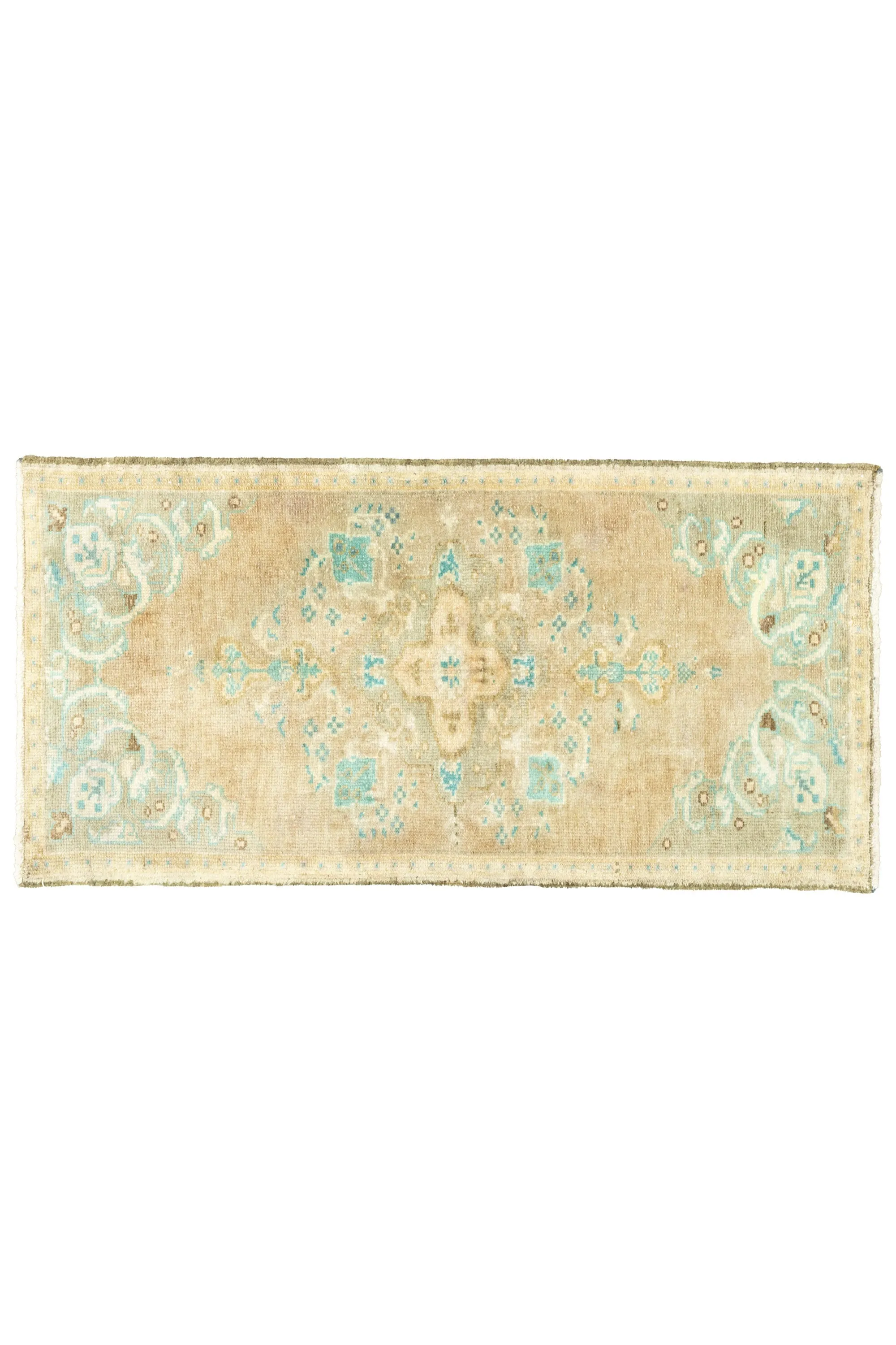 Vintage Turkish Mini Rug No. 655 | 1'7 x 3'4