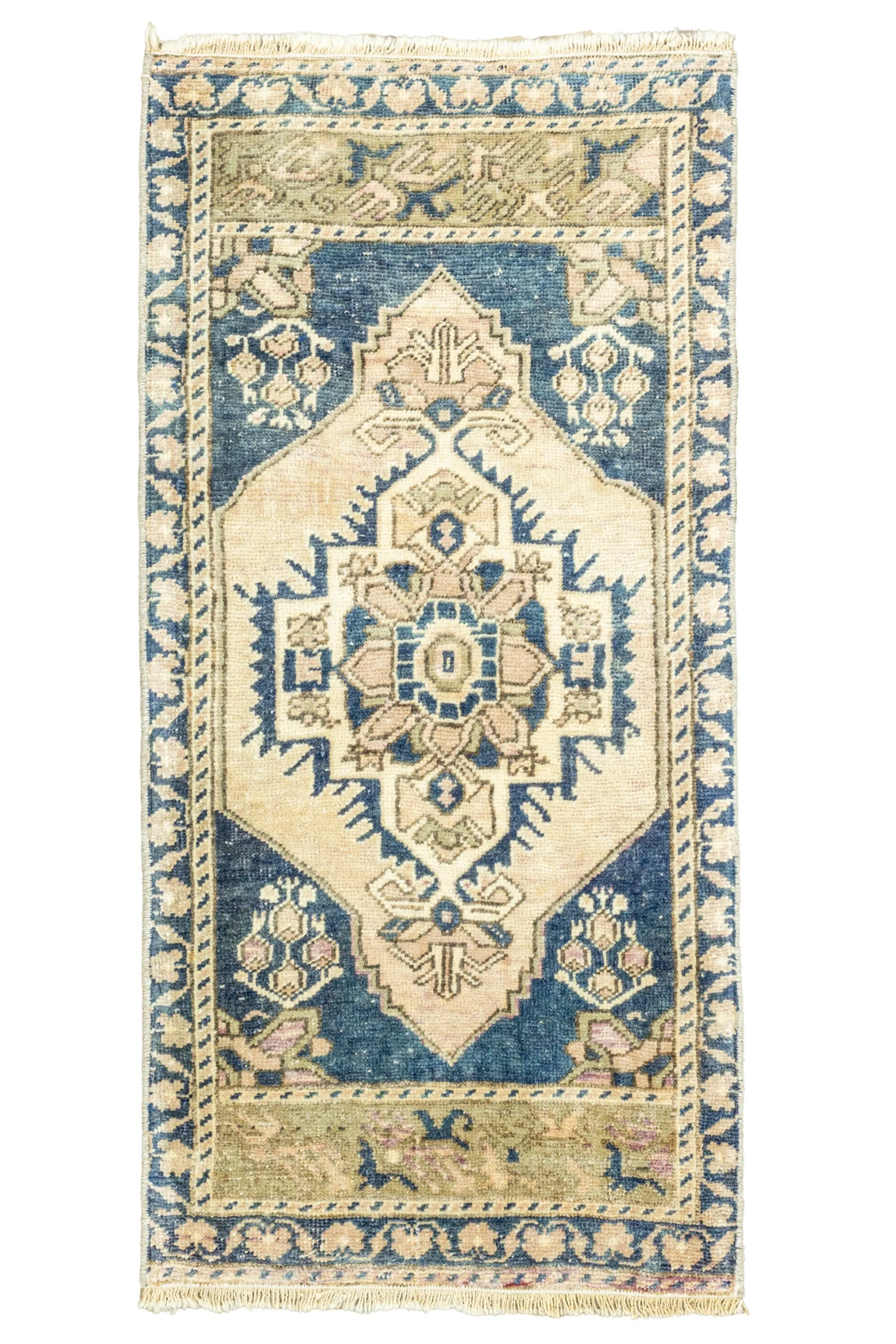 Vintage Turkish Mini Rug No. 657 | 1'8 x 3'6