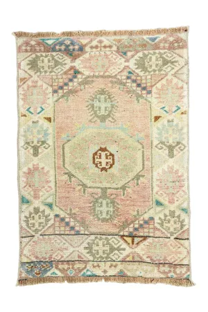 Vintage Turkish Mini Rug No. 670 | 1'11 x 2'9