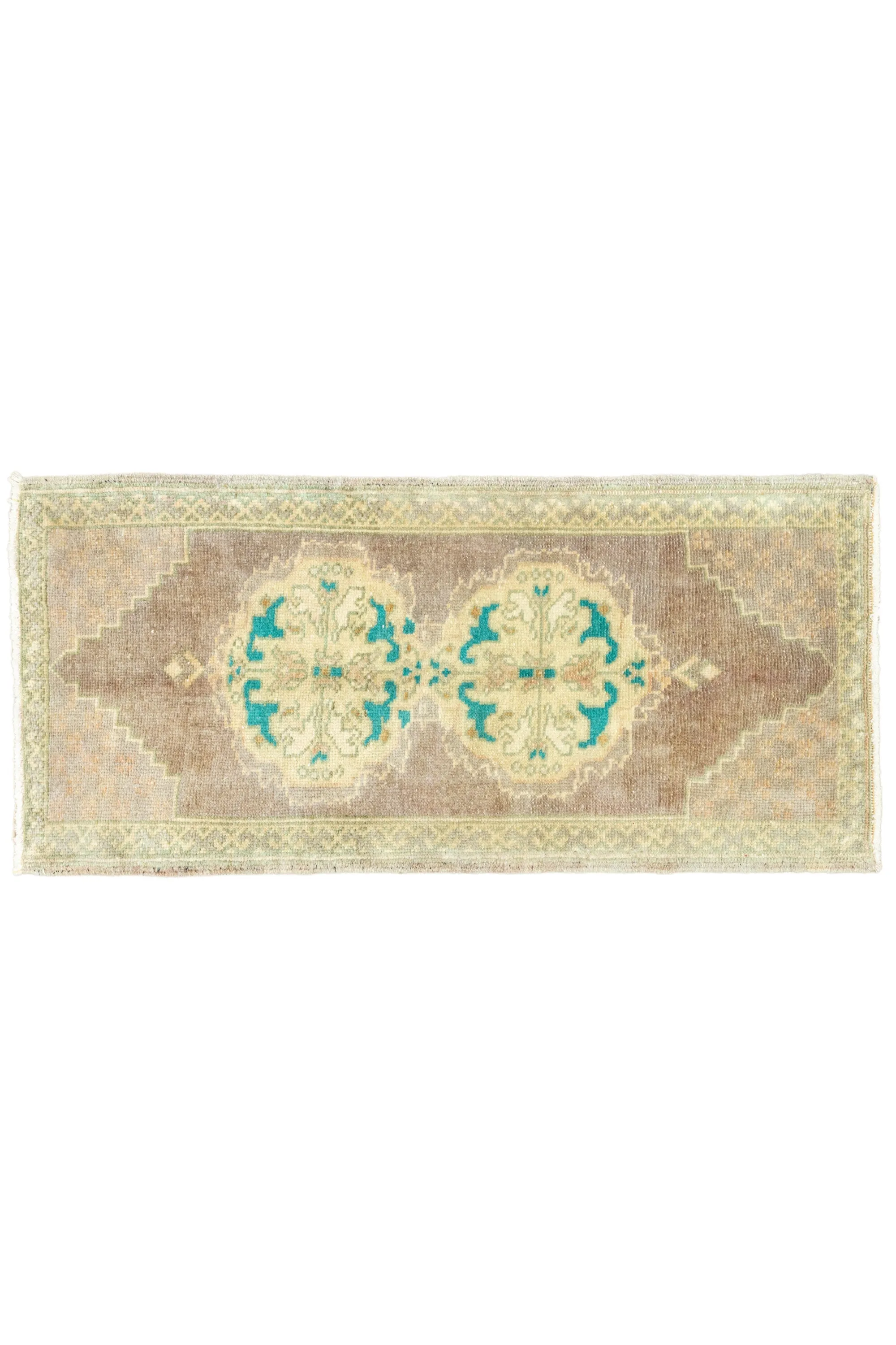 Vintage Turkish Mini Rug No. 675 | 1'6 x 3'3