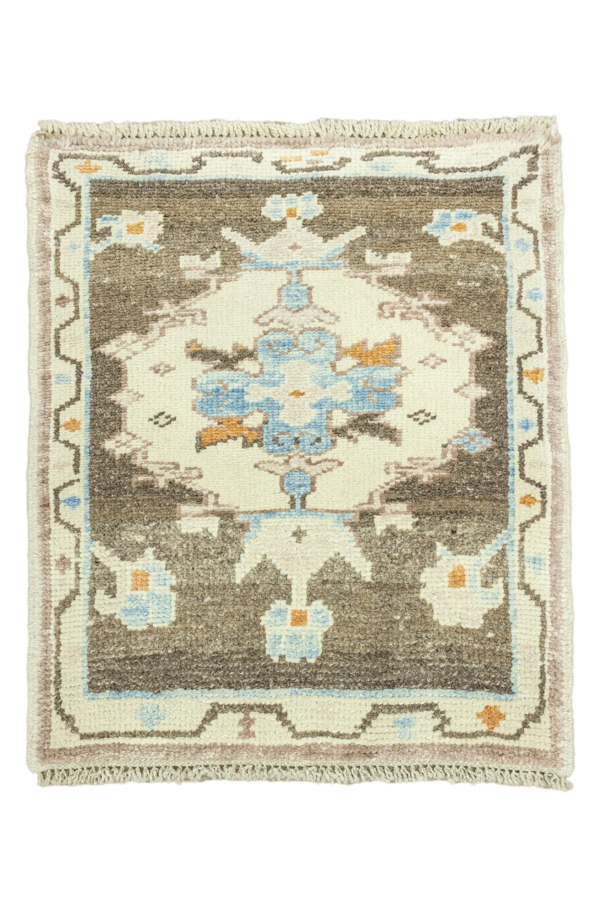 Vintage Turkish Mini Rug No. 677 | 2'2 x 2'7