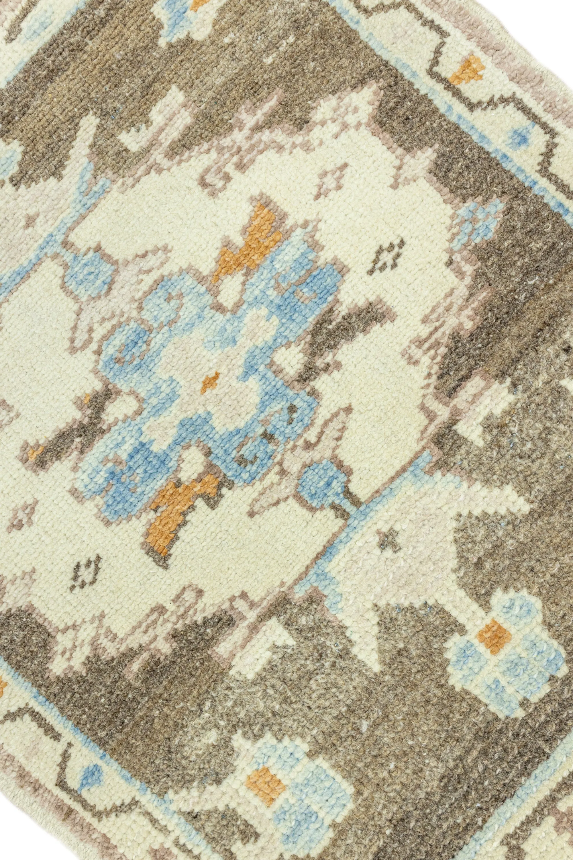 Vintage Turkish Mini Rug No. 677 | 2'2 x 2'7