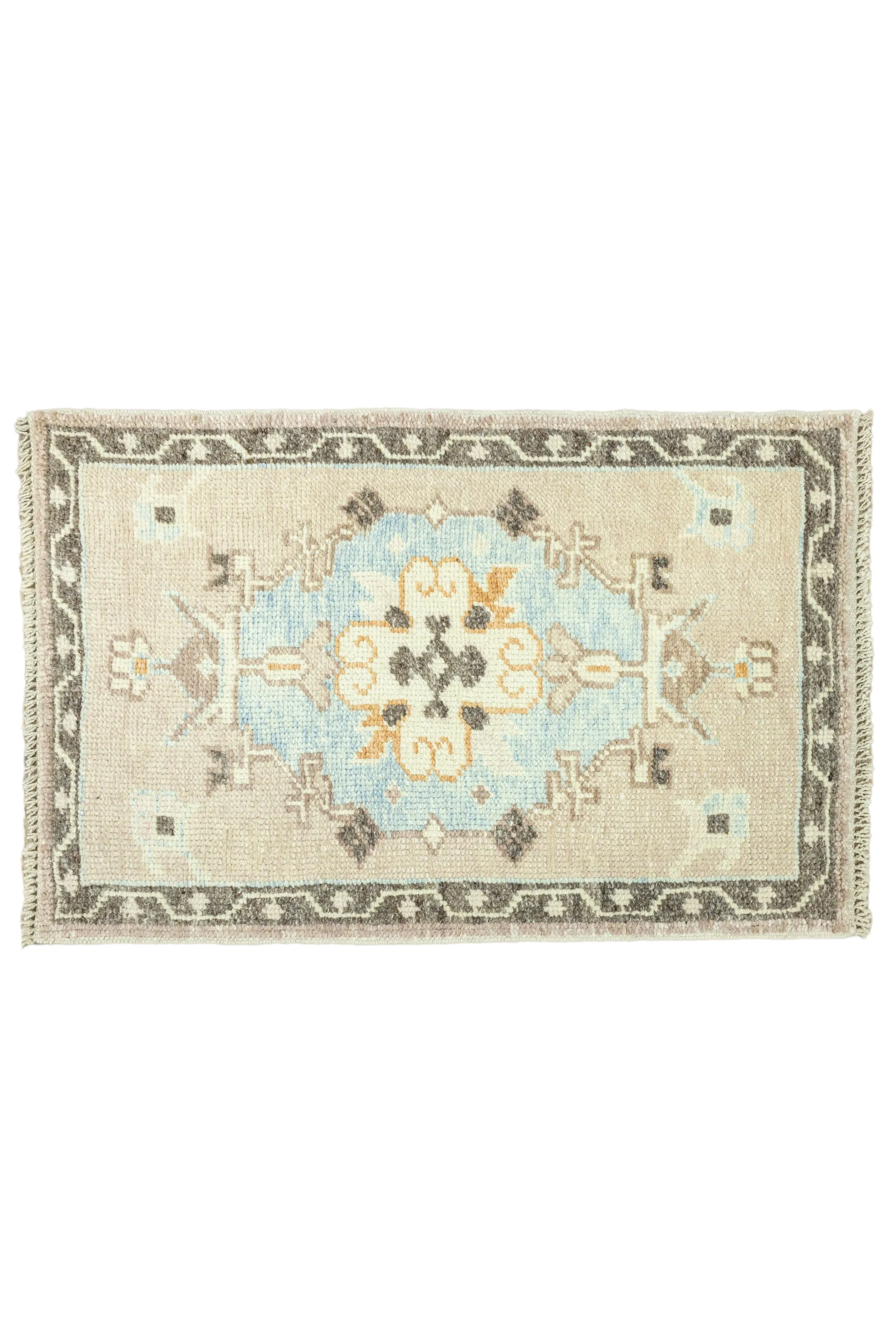 Vintage Turkish Mini Rug No. 678 | 2'2 x 3'4