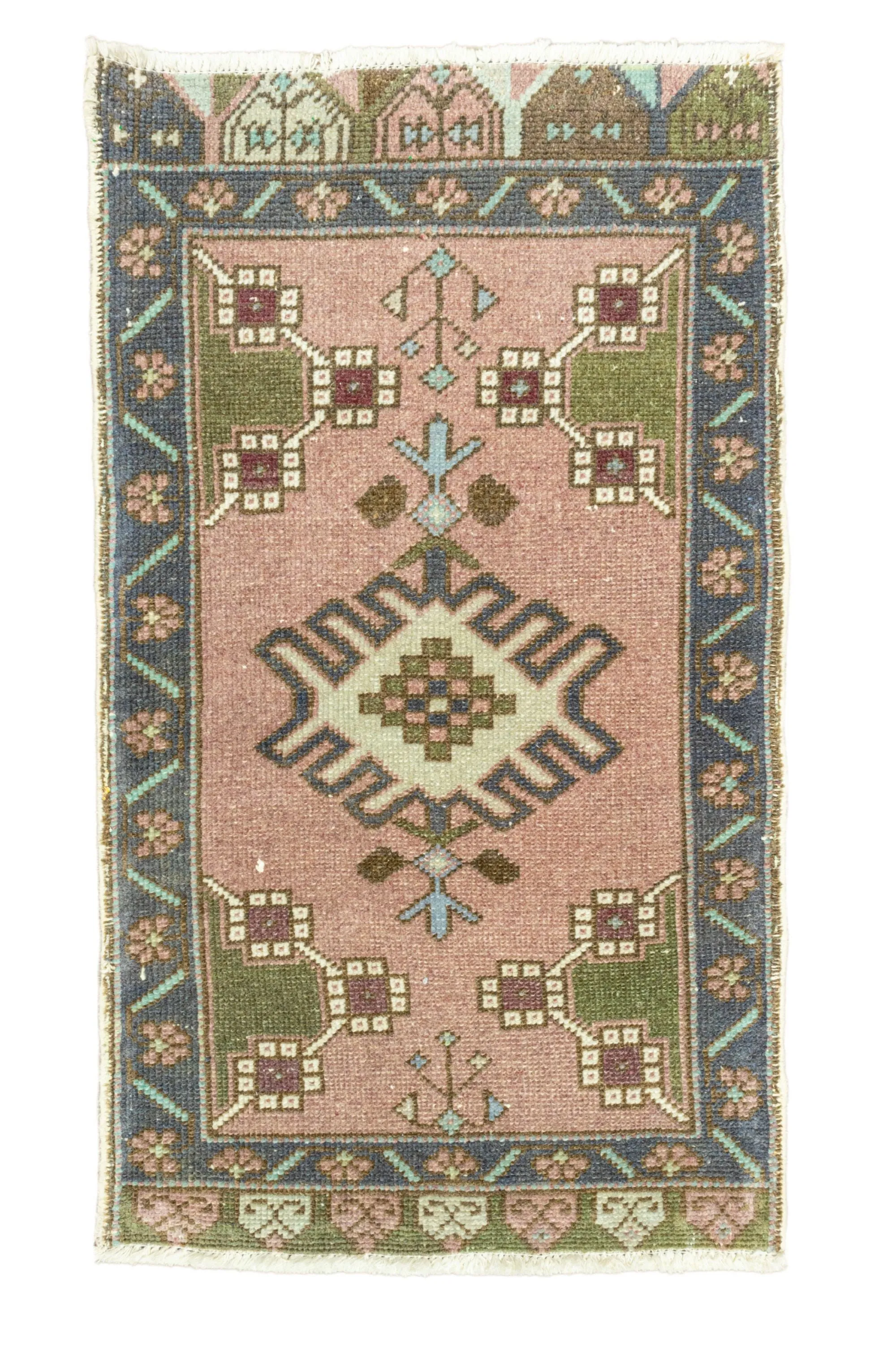 Vintage Turkish Mini Rug No. 681 | 1'8 x 2'11