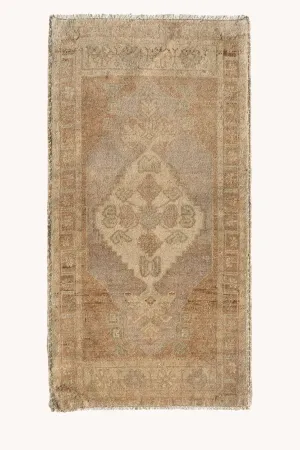 Vintage Turkish Mini Rug No. 708 | 1'10 x 3'5