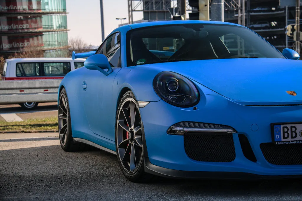 VViViD  Matte Smurf Blue (Riviera Porsche GT3 Blue)