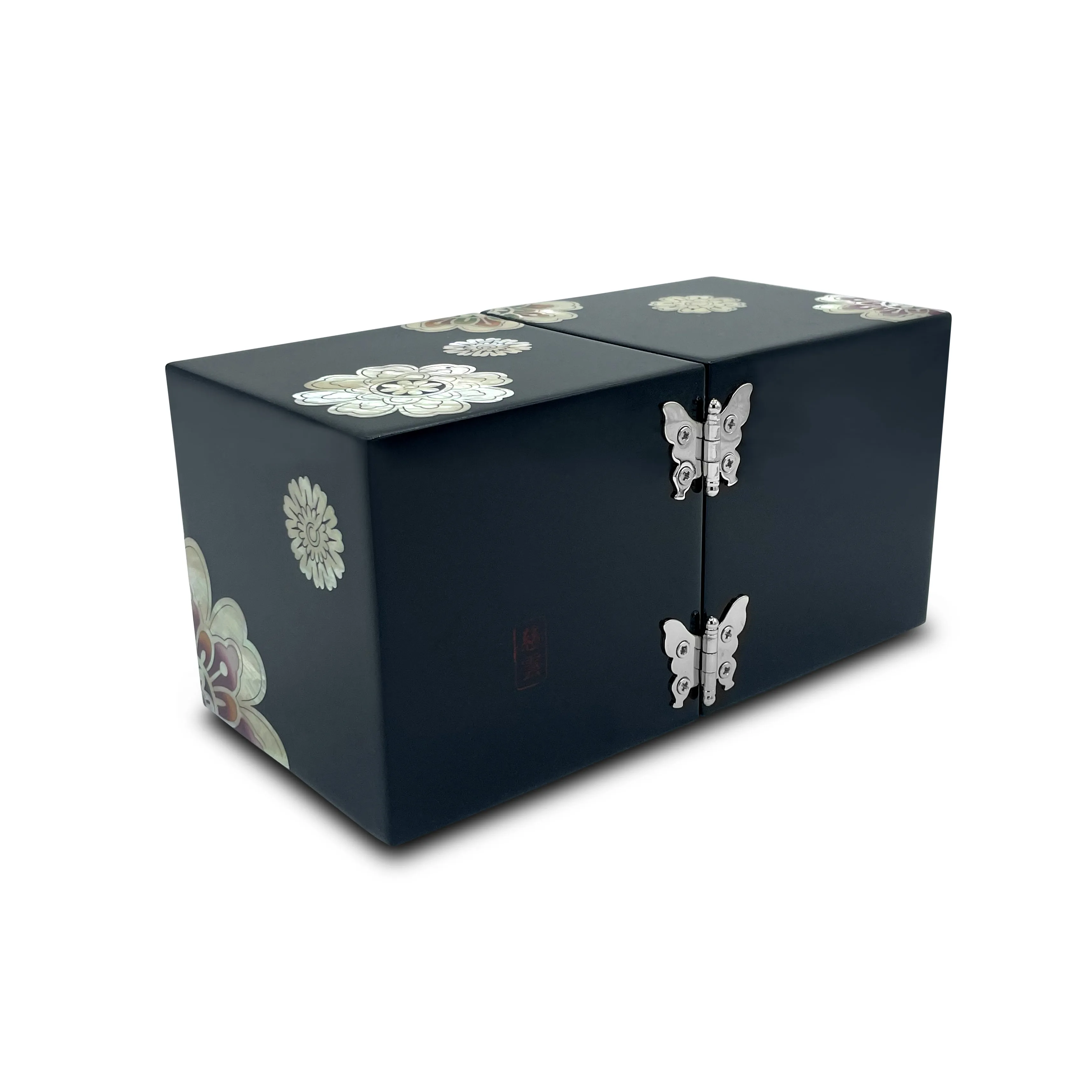 White Lotus Chest With Drawers