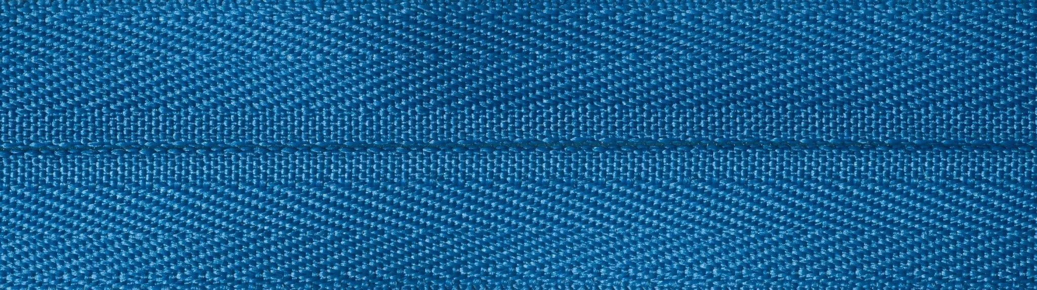 YKK Concealed / Invisible Zip - 41cm / 16'' - Saxe Blue 557